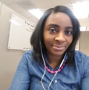 Meet your Posher, Lashona